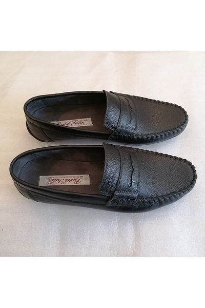 Butik Tülin Unisex leather porous black front hand-stitched lightweight soft non-slip hard rubber sole loafer