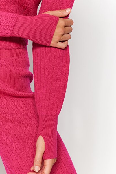 Trendyol Collection Fukszia kötöttáru Crop felső és lábujj részletes alsó készlet - TWOAW24AU00033