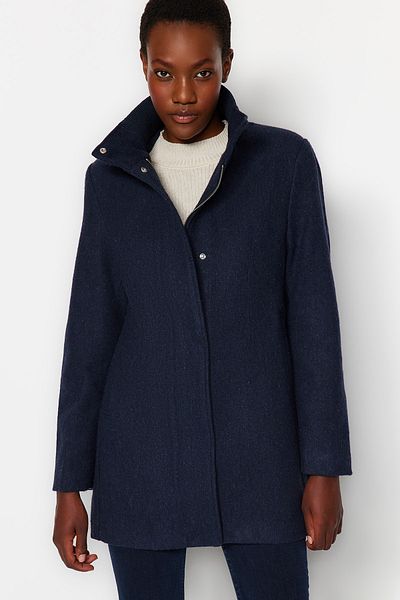 Trendyol Collection Námořnická modř žebrovaný kabát s límečkem TWOAW24KB00059