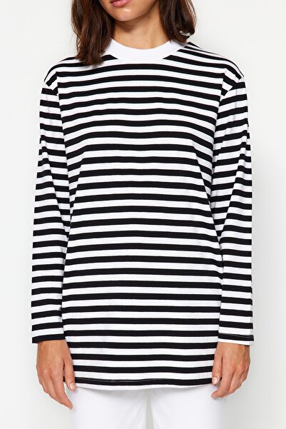 Trendyol Modest Černá základní pruhovaná pletená tunika TCTAW24UK00015