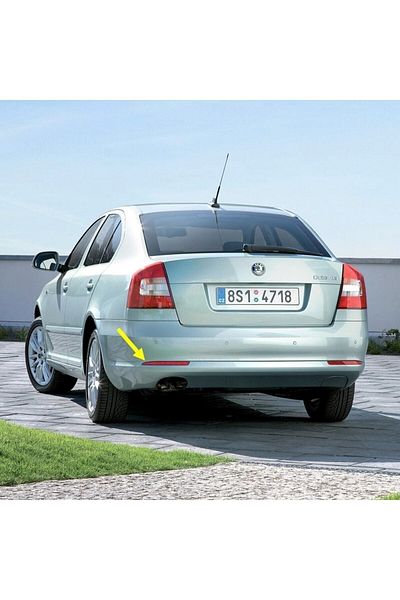 PLASTECH Skoda Octavia 2 2009-2012 Rear Bumper Lower Left Corner Reflector Reflective Cat Eye 1z0945105a