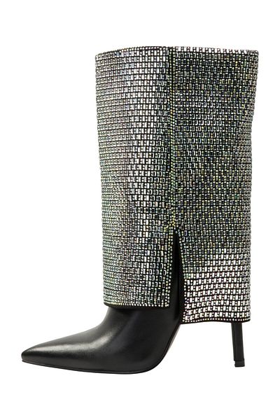 Faina Konečně Stiefeletten