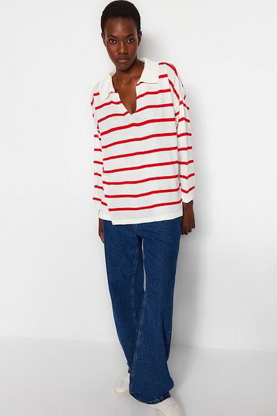 Trendyol Collection Roter gestreifter Strickpullover mit super weiter Passform TWOAW23KZ01845