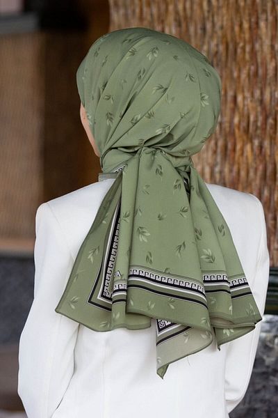 Vissona Women's Luxury Medina Silk Shawl Khaki
