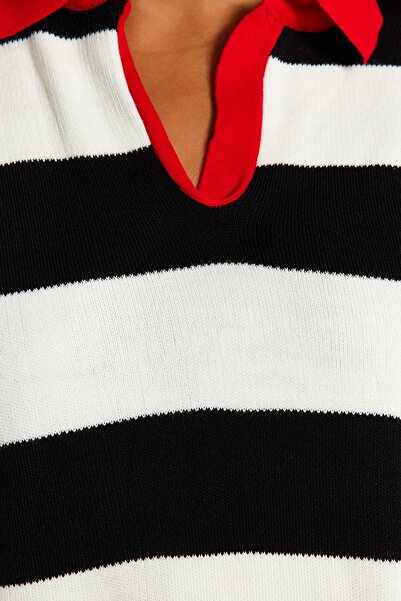 Trendyol Curve Red Polo Neck Striped Knitwear Sweater TBBAW23AN00045
