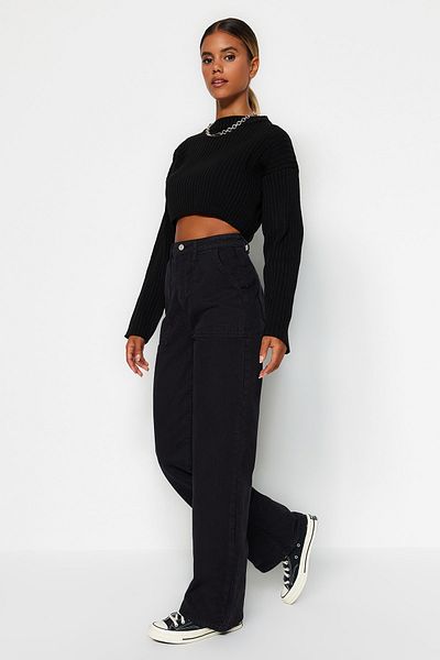 Trendyol Collection Schwarze Jeans mit hoher Taille und weitem Bein und Taschendetail TWOAW22JE0595