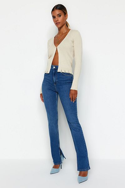Trendyol Collection Blugi slim flare albastru închis cu talie super înaltă TWOSS22JE0643