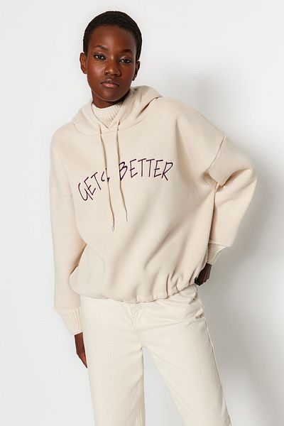 Trendyol Collection Tlustý kámen Fleece uvnitř pleteniny Pásek Detailní pletená mikina s kapucí TWOAW22SW1806