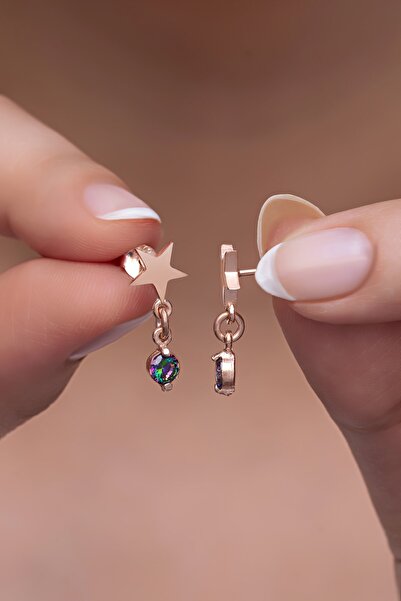 Nereze 925 Ayar Gümüş Yıldız Detay Sallantılı Minik Mistik Topaz Taşlı Küpe