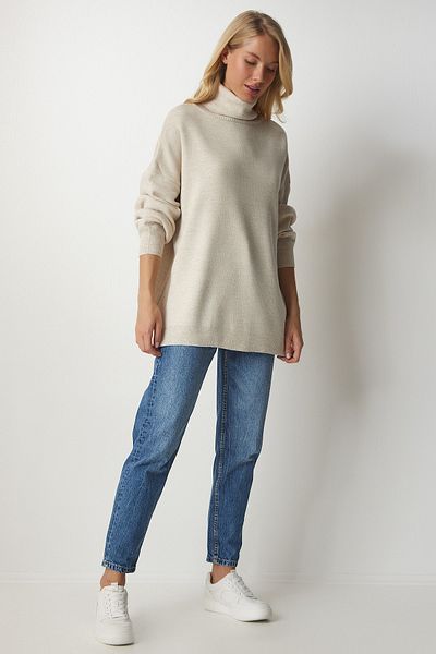 Happiness İstanbul Beiges Rollkragen-Sweatshirt aus Strick in Übergröße für Damen BV00084