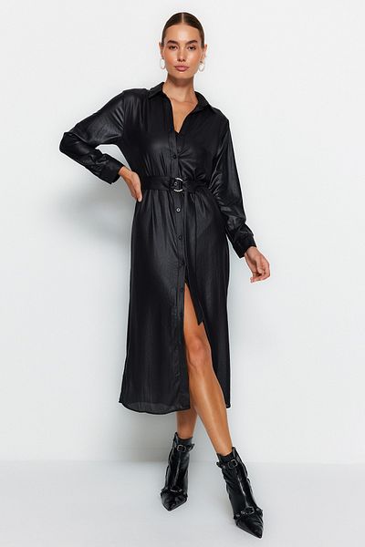 Trendyol Collection Zimní černé páskové maxi košilové šaty - Twoaw24El00325