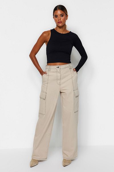 Trendyol Collection High Waist Wide Leg Jeans with Stone Cargo Pockets TWOAW24JE00220