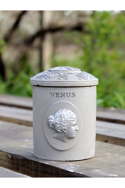 The Craft Thor Venus Metallic Sculpture Detailed Handmade Concrete Decorative Box / Organizer