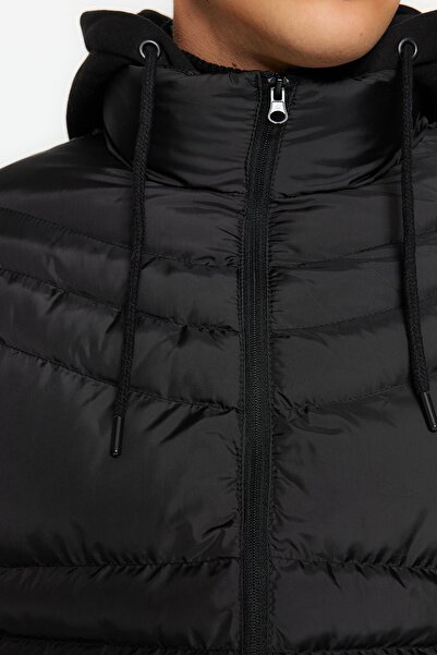 Trendyol Collection Чорна в'язана куртка з капюшоном, вітро- та водонепроникна зимова куртка TMNAW21MO0013