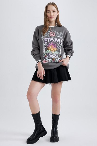 DeFacto Coool Oversize Fit Crew Neck Back Printed Sweatshirt A4756ax23wn