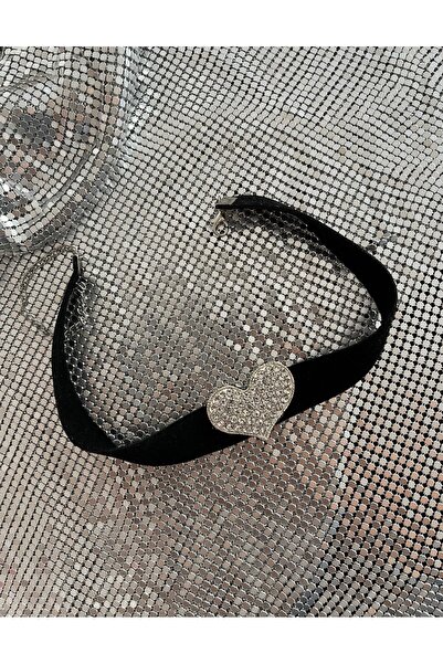 WAHSHE Tasarım Parlak Taşlı Kalp Choker Kolye