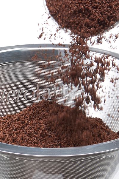 aerolatte Dripper Coffee Brewing Equipment with Micro Filter
