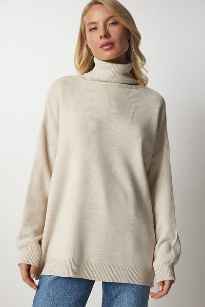 Happiness İstanbul Beiges Rollkragen-Sweatshirt aus Strick in Übergröße für Damen BV00084