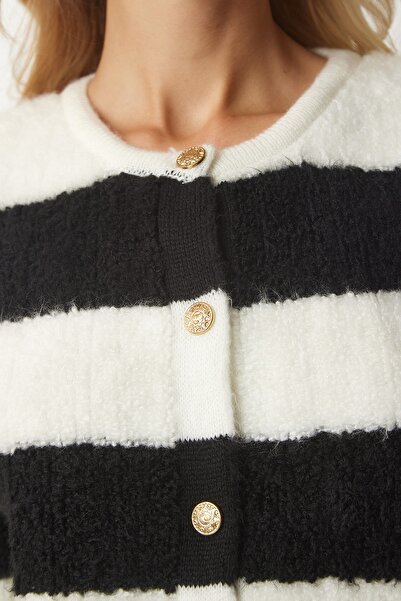 Happiness İstanbul Damski sweterek w czarne paski w kolorze ecru YY00158
