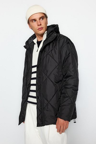 Trendyol Collection Oversize Μαύρο καπιτονέ μπουφάν - Ανθεκτικό στο νερό και τον αέρα, με κουκούλα, ελαφρύ TMNAW24MO00006