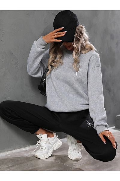 aynewmoda طقم سويت شيرت نسائي بغطاء للرأس مطبوع عليه سيف من الأسفل