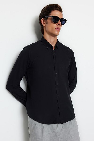 Trendyol Collection Fekete Slim Fit Easy-Iron Smart Oxford ing bőr kiegészítőkkel TMNSS23GO00138