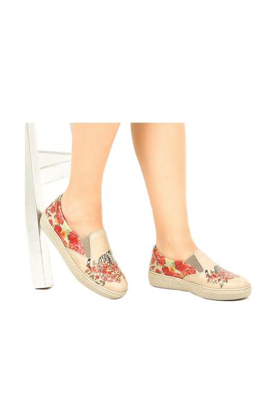 Streetfly حذاء رياضي نسائي ملون MDVNS105