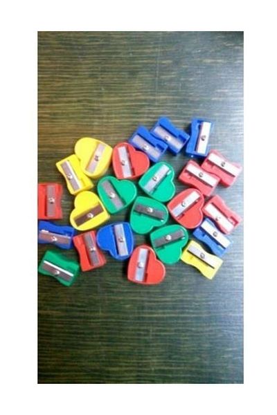 Rubenis Economical Heart Pencil Sharpener