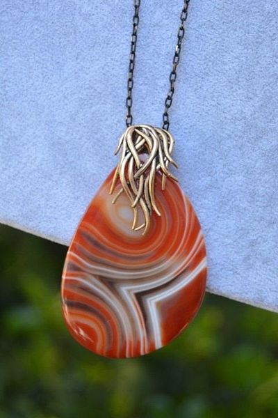 Stoneage Agate Natural Stone Lace Necklace