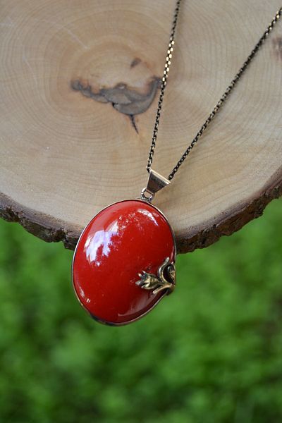 Stoneage Jewellery Handmade Tile Lady Necklace