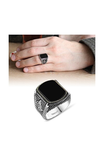 Tesbihane Tuğra İşlemeli Kare Oniks Taşlı 925 Ayar Gümüş Erkek Yüzük 65020096