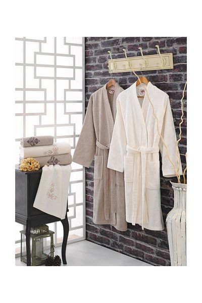 Cotton Box Cream Soil Embroidered Family Bathrobe Set