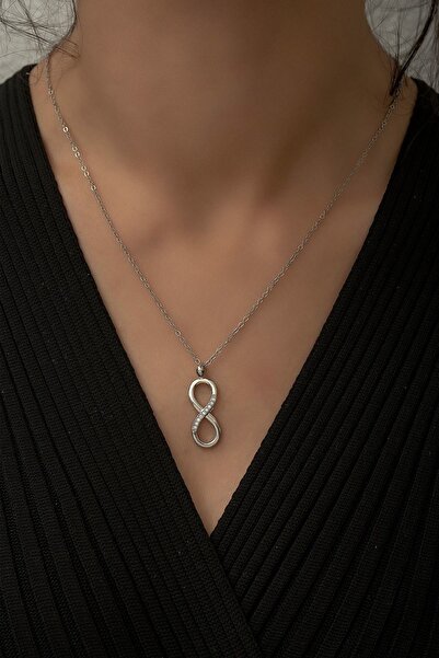 Ervanur قلادة إنفينيتي من حجر الزركون