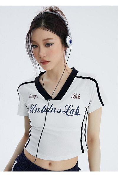 Touz White Crop - Blunt Y2k V-Neck and Stripe