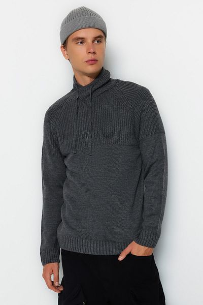 Trendyol Collection Anthrazitfarbener Strickpullover mit Degaje-Kragen und schmaler Passform - TMNAW21KZ0513
