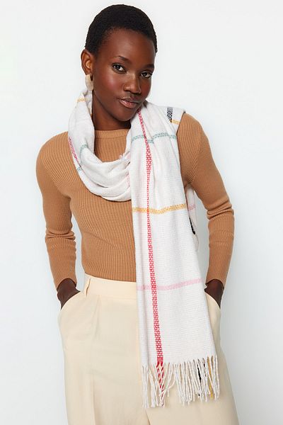Trendyol Collection Eșarfă de damă cu model în carouri bej cu textura moale TWOAW24AT00001