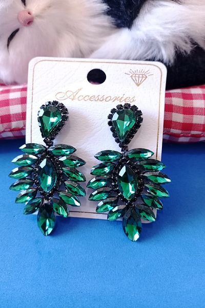 BB wikiki Green Crystal Stone Henna Engagement Wedding Bridal Evening Dress Earrings
