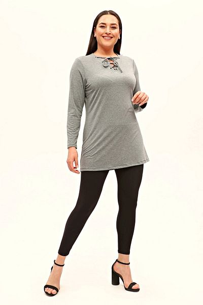 Curvy Trend تونيك كبير الحجم بياقة عين الطير