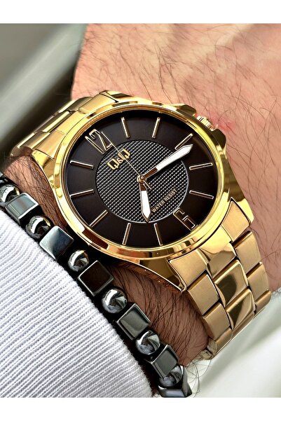 Q&Q Q777J857YW ساعة يد رجالية + هدية سوار