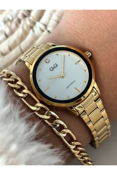 Q&Q Golden Yellow Color Steel Strap, Small Case, Polite Wristwatch+Bracelet