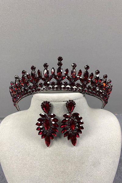 Hayalperest boncuk Petro Henna Crown Crystal Jewelled Crown and Drop Stone Earring Set Burgundy Color