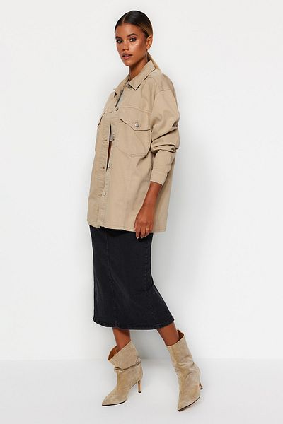 Trendyol Collection Steinfarbene Oversize-Jeanshemdjacke TWOAW24CE00098