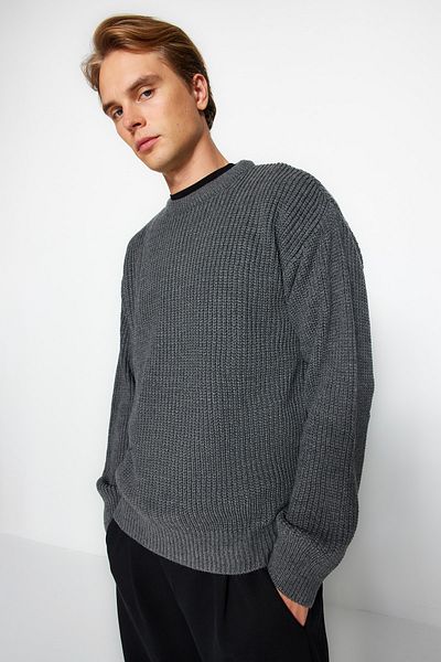 Trendyol Collection Anthrazitfarbener Oversize-Strickpullover mit Rundhalsausschnitt - TMNAW23KZ00189