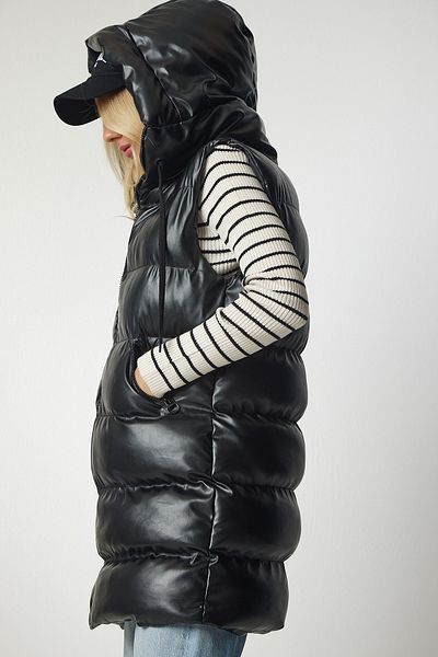 Happiness İstanbul Women's Black Hooded Long Puffer Faux Leather Vest RV00137