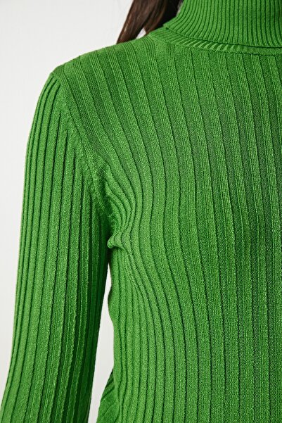 Happiness İstanbul Pulover de bază cu guler verde deschis pentru femei bv00095