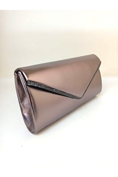 dizaynbag Γυναικεία βραδινή τσάντα από τεχνητό δέρμα πλατίνας με πέτρινα αξεσ...