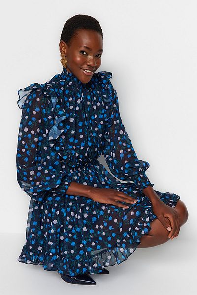 Trendyol Collection Modré mini zimní šaty s detailem setrvačníku - podšité, tkané Twoaw23El00640