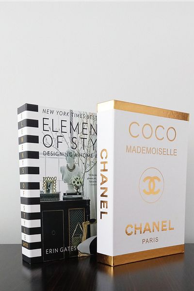 BayCazip Black and White Gilt Themed 2-Piece Decorative Book Box Looking Elements