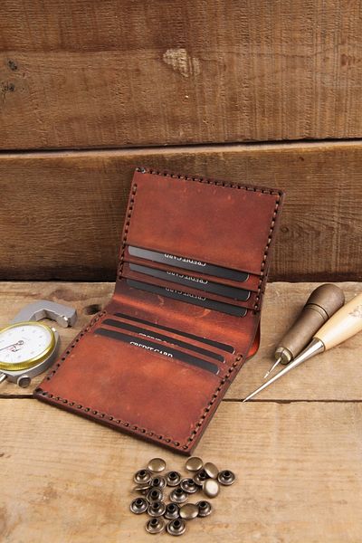 New Coast Leather 1900's Γνήσιο & Πραγματικό Δέρμα 100% Χειροποίητο Κόκκινο Ανδρικό Πορτοφόλι
