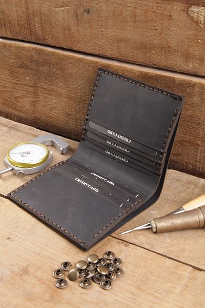 New Coast Leather 1900's Γνήσιο & Πραγματικό Δέρμα 100% Χειροποίητο Μαύρο Ανδρικό Πορτοφόλι
